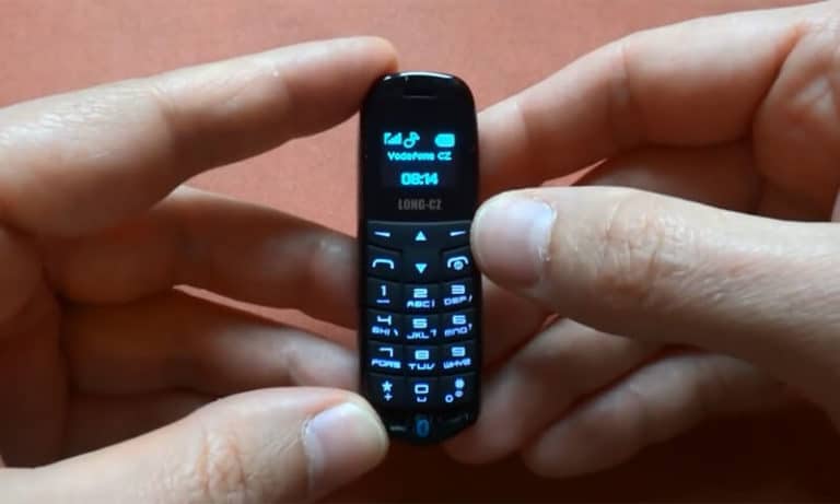 smallest galaxy phone